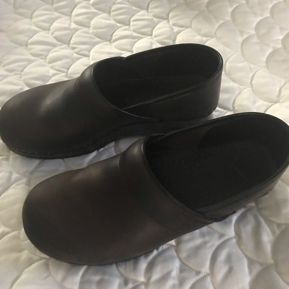 Dansko Clogs - Picture 2 of 5